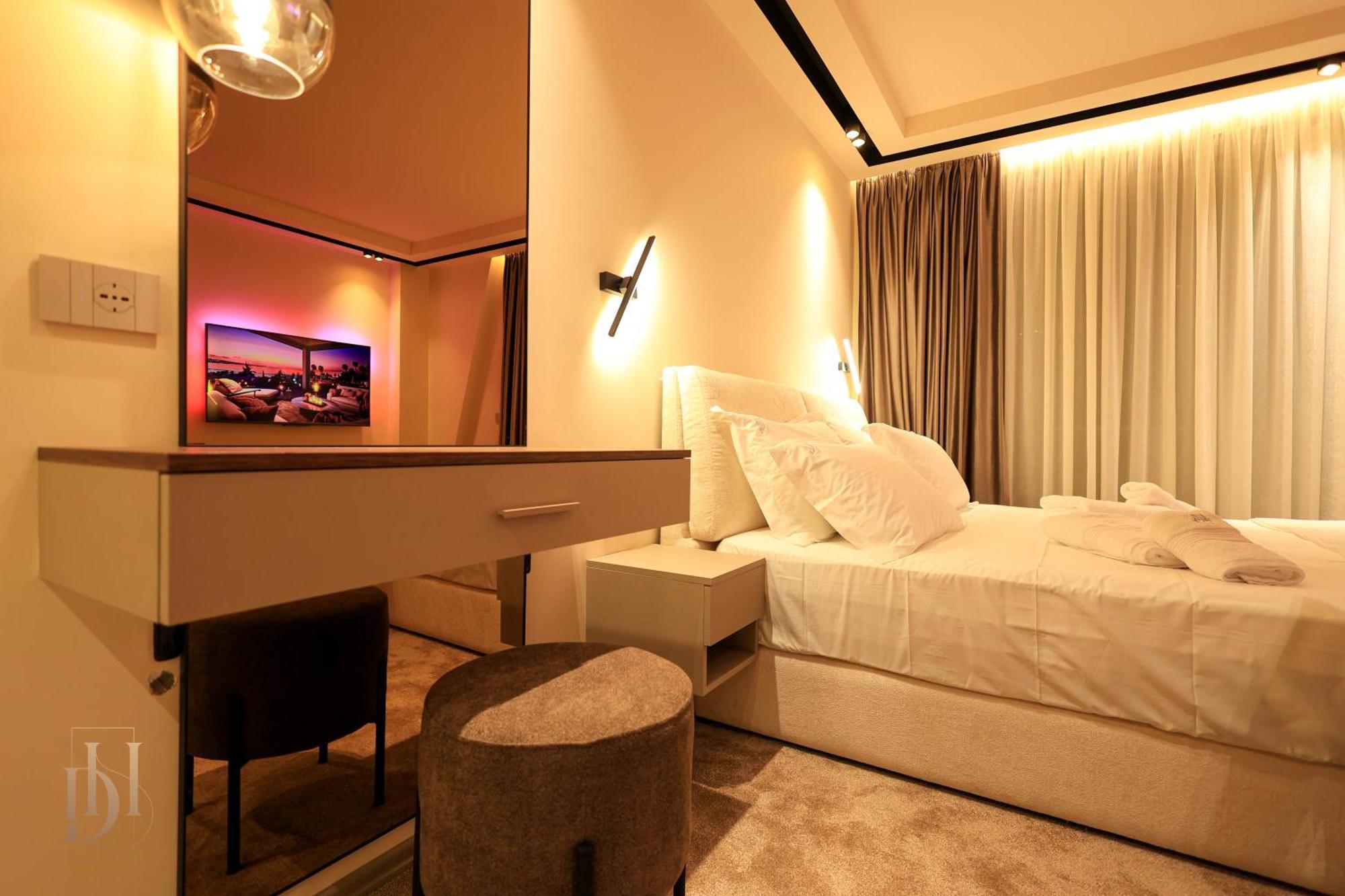 Deha Rooms & Apartments Tiranë Luaran gambar