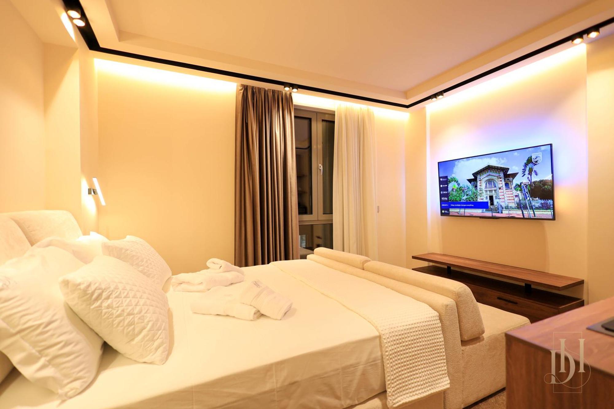 Deha Rooms & Apartments Tiranë Luaran gambar
